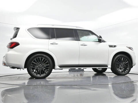2023 Infiniti QX80 Premium Select