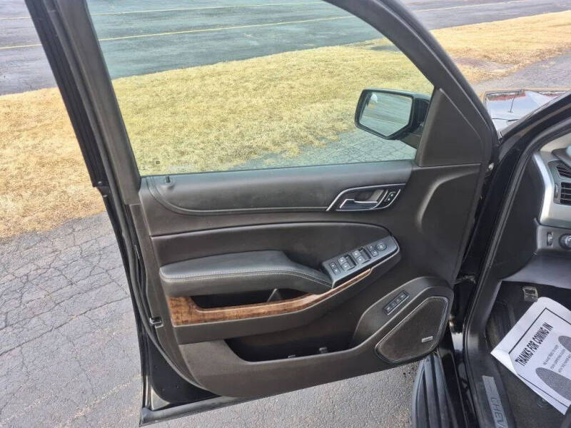 2018 Chevrolet Suburban LT