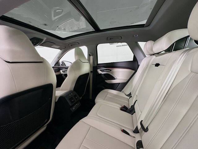 2025 Audi Q5 quattro Prestige TFSI