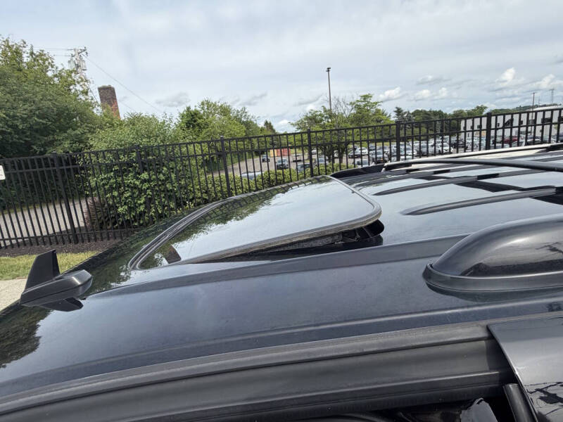2011 Cadillac Escalade Premium