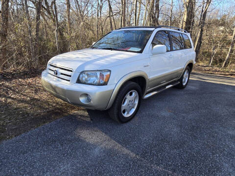 2004 Toyota Highlander for sale at Rad Wheels LLC in Greer SC