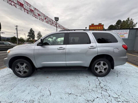 2013 Toyota Sequoia SR5