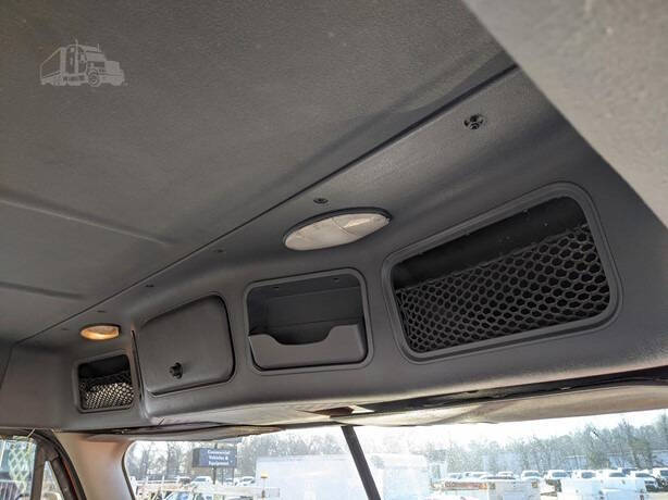 2013 Freightliner Cascadia