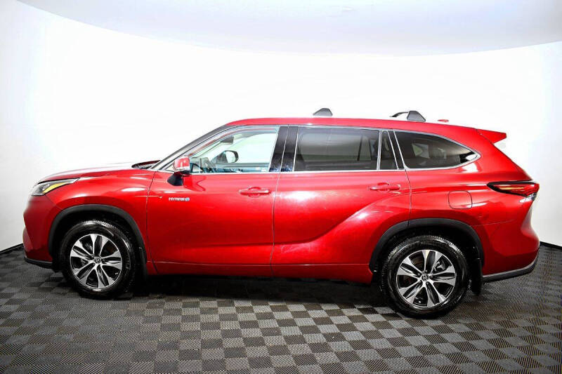 2020 Toyota Highlander Hybrid XLE
