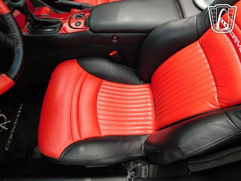 2004 Chevrolet Corvette