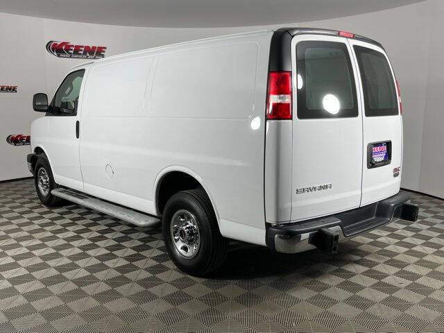 2024 GMC Savana 2500