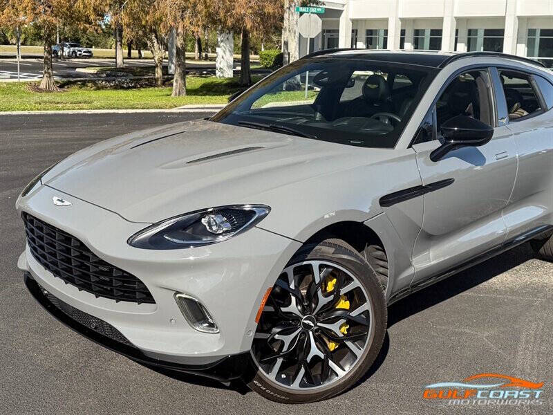 2021 Aston Martin DBX