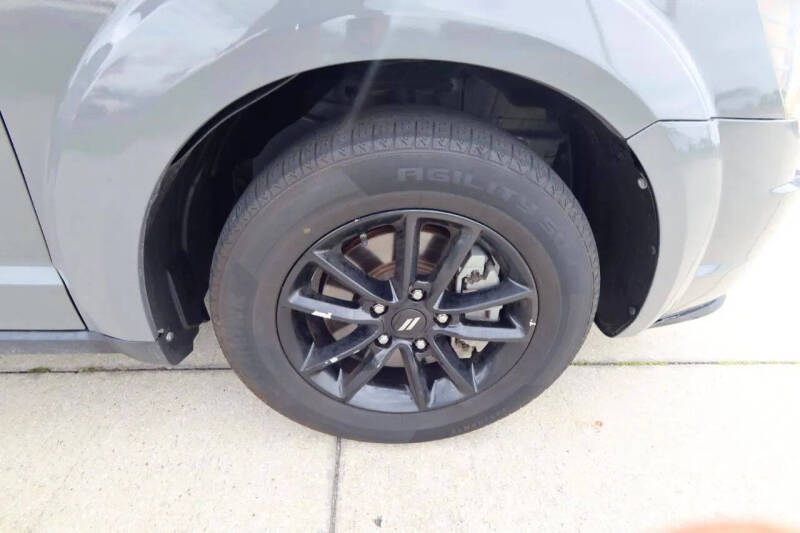 2020 Dodge Journey SE Value