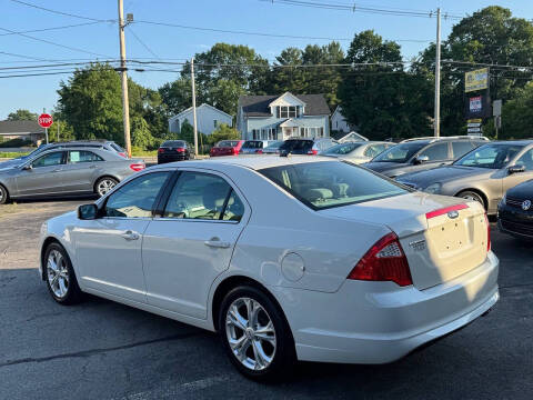 2012 Ford Fusion SE