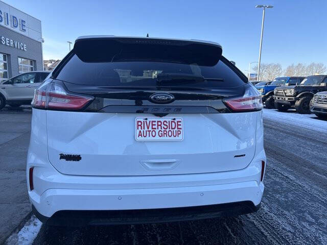 2023 Ford Edge SE
