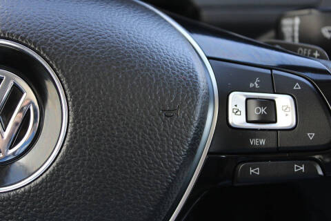 2021 Volkswagen Golf TSI