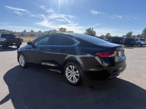 2015 Chrysler 200 Limited
