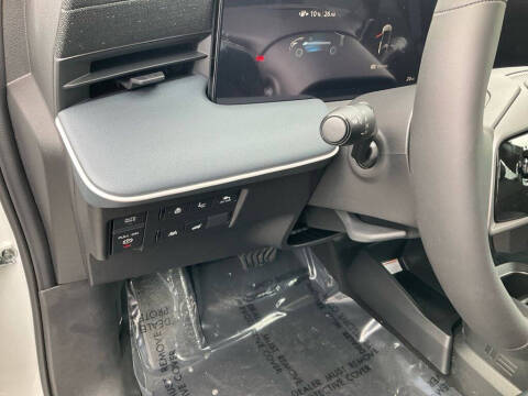 2026 Nissan LEAF Platinum+