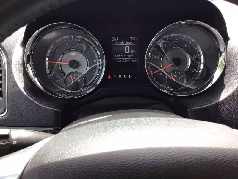 2012 Chrysler Town and Country Touring