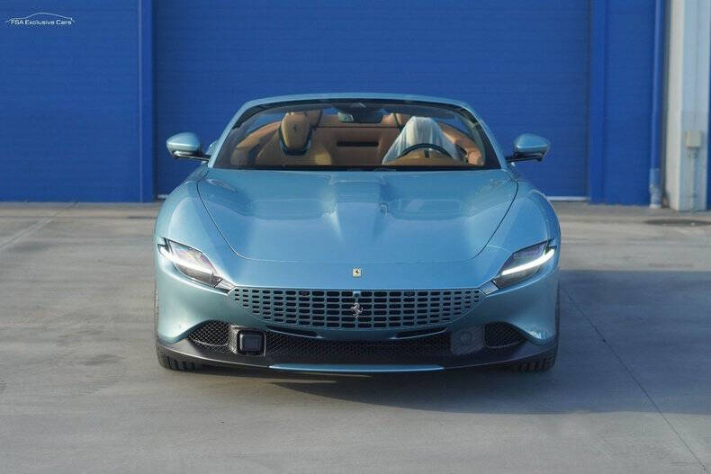 2025 Ferrari Roma Spider