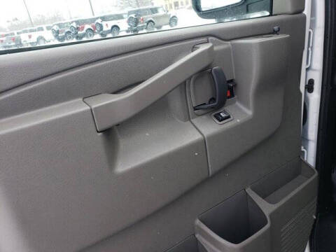 2024 GMC Savana 2500