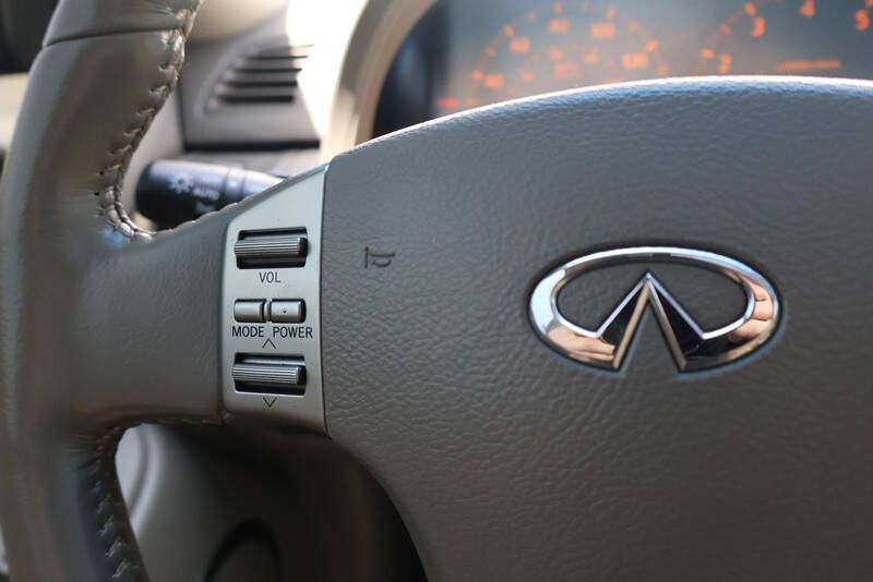2003 Infiniti G35