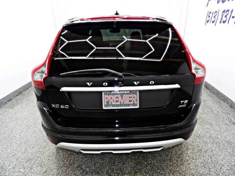 2017 Volvo XC60 T5 Dynamic