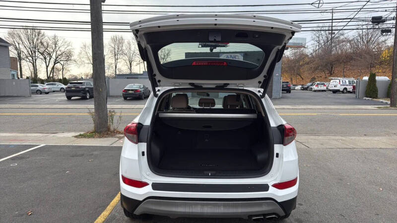 2017 Hyundai Tucson Sport