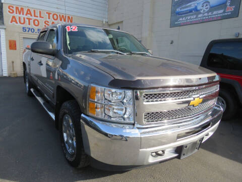 2012 Chevrolet Silverado 1500 for sale at Small Town Auto Sales in Hazleton PA