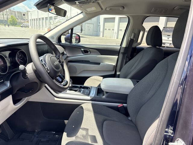 2024 Kia Carnival