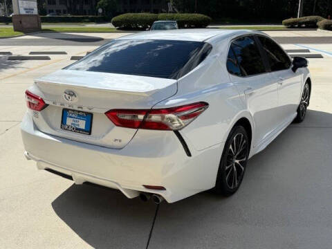 2018 Toyota Camry SE