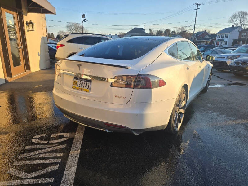 2015 Tesla Model S P85D