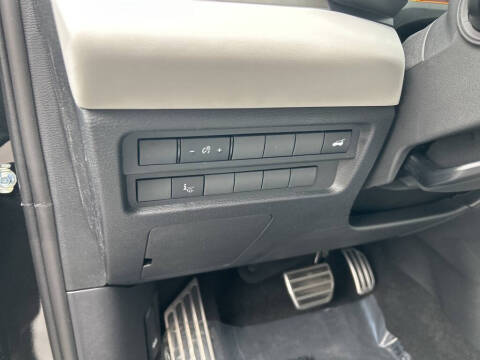 2025 Mitsubishi Outlander SEL Platinum Edition