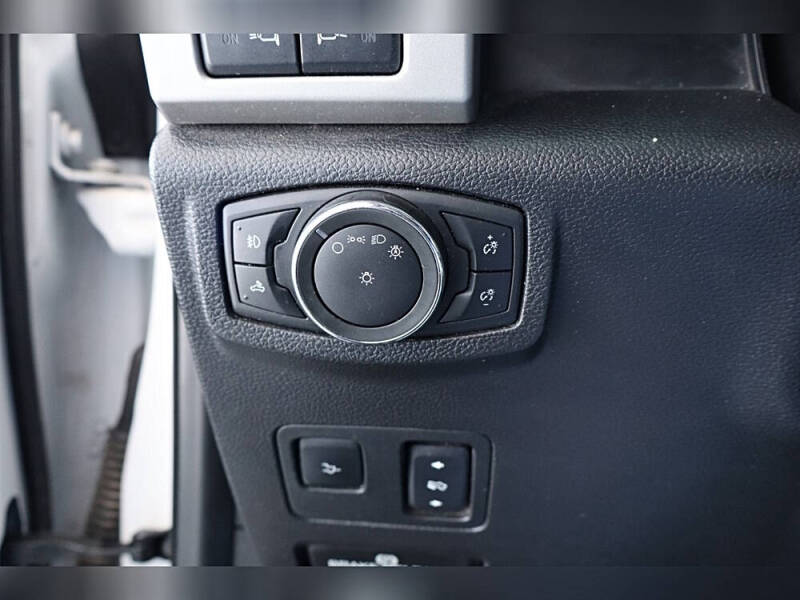 2017 Ford F-350 Super Duty Lariat