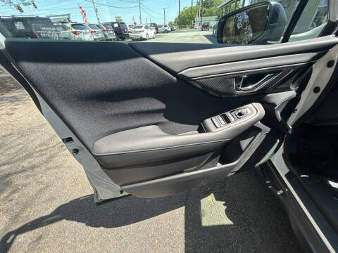 2024 Subaru Outback Premium