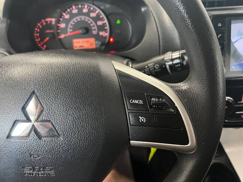 2024 Mitsubishi Mirage ES