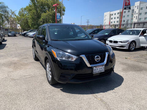 2020 Nissan Kicks S
