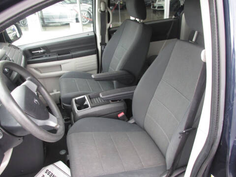 2009 Dodge Grand Caravan SE