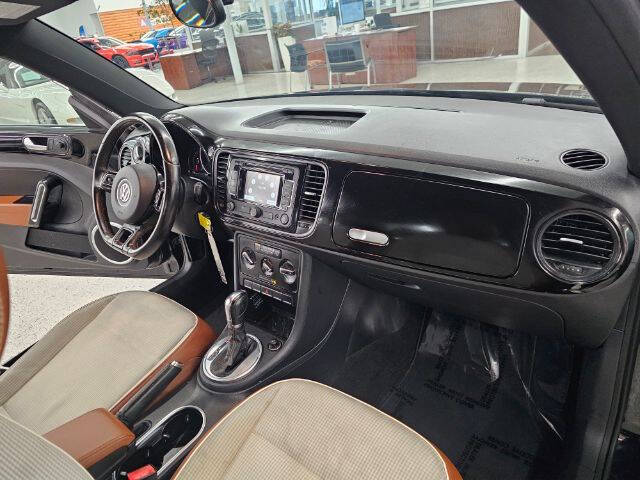 2015 Volkswagen Beetle 1.8T Classic PZEV