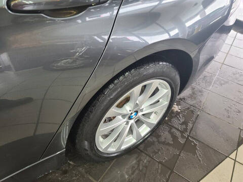 2017 BMW 3 Series 320i xDrive