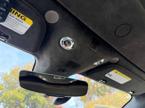 2023 Aston Martin DB11 Volante