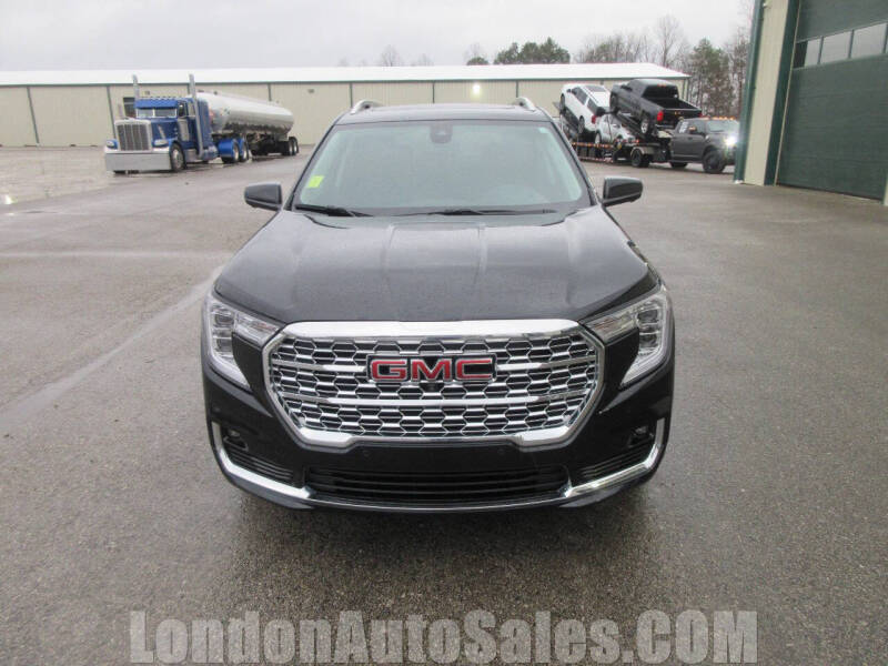 2023 GMC Terrain Denali