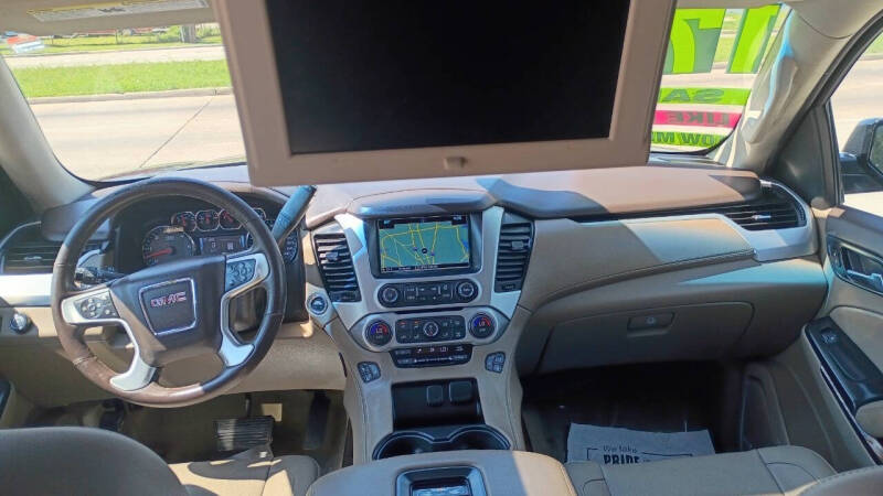 2017 GMC Yukon SLT