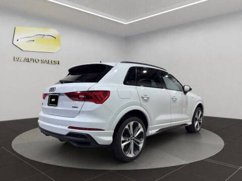 2022 Audi Q3 quattro S line Prem Plus 45 TFSI