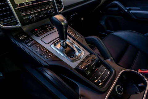 2015 Porsche Cayenne Turbo