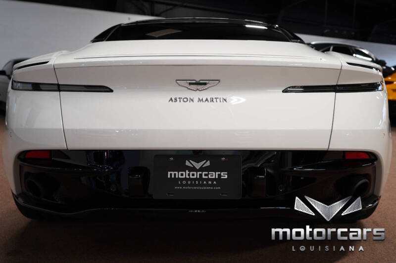 2018 Aston Martin DB11 V8