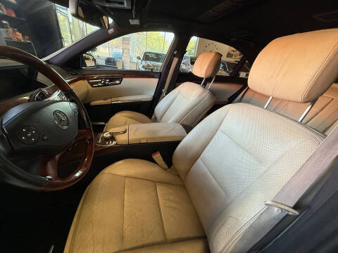 2012 Mercedes-Benz S-Class S 550