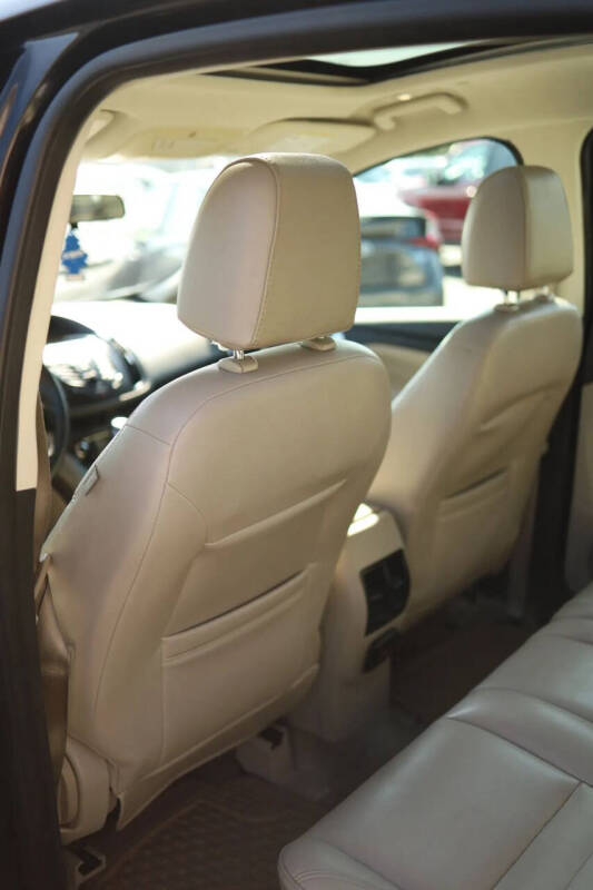 2013 Ford C-MAX Hybrid SE