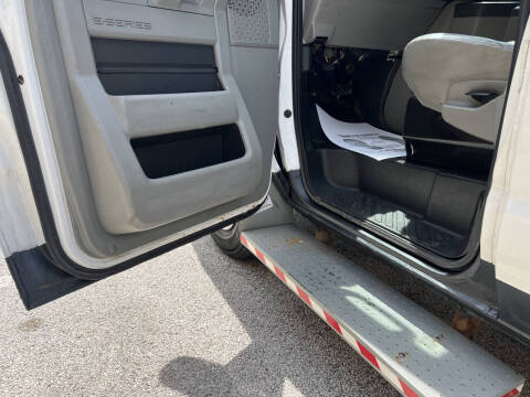 2013 Ford E-Series E-250