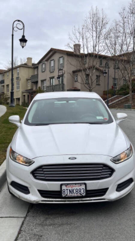 2013 Ford Fusion SE