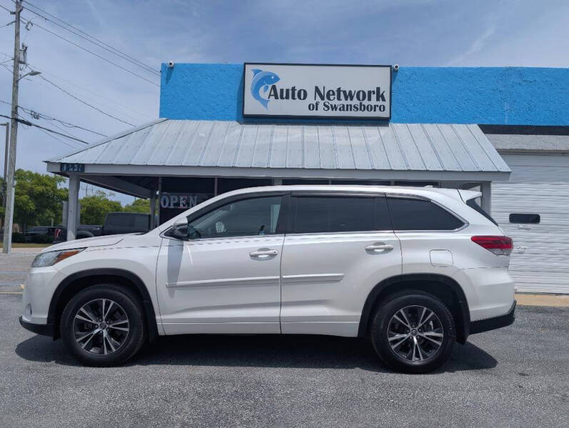 2017 Toyota Highlander LE