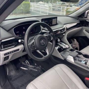 2024 Acura MDX w/Tech
