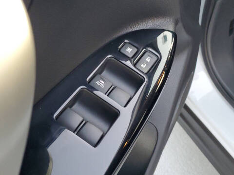 2026 Mitsubishi Eclipse Cross LE