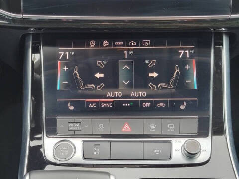 2022 Audi Q7 quattro Premium Plus 55 TFSI