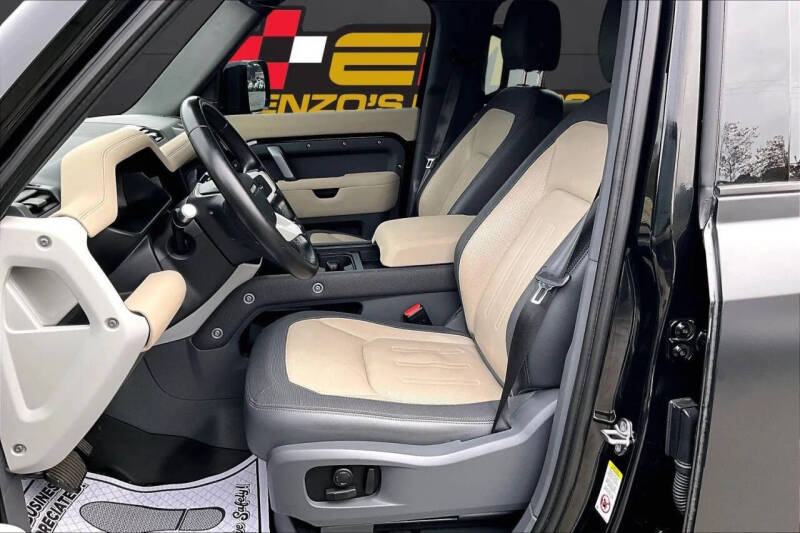 2022 Land Rover Defender 110 X-Dynamic SE